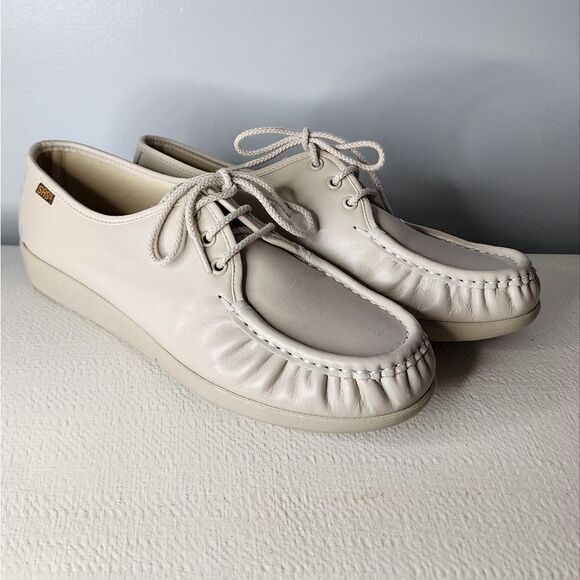 SAS SIESTA Size 10 Beige LEATHER Comfort Shoe Hand Sewn USA Genuine Leather - Picture 1 of 4